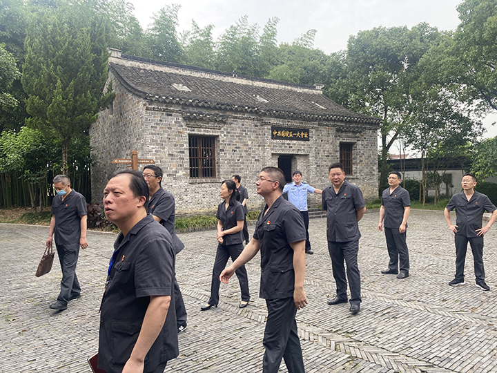 �߽���ɫʤ�� ��ȡ�ܽ�����